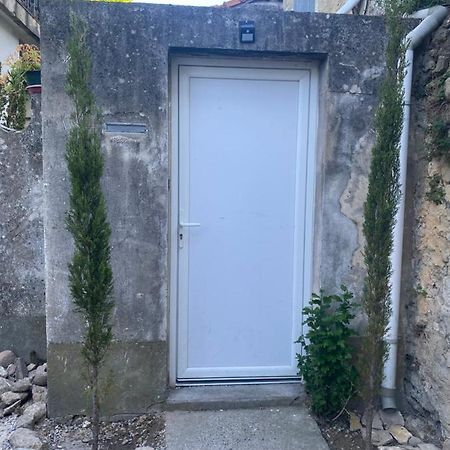 Studio Numero 3 Villeneuve-lès-Avignon Buitenkant foto